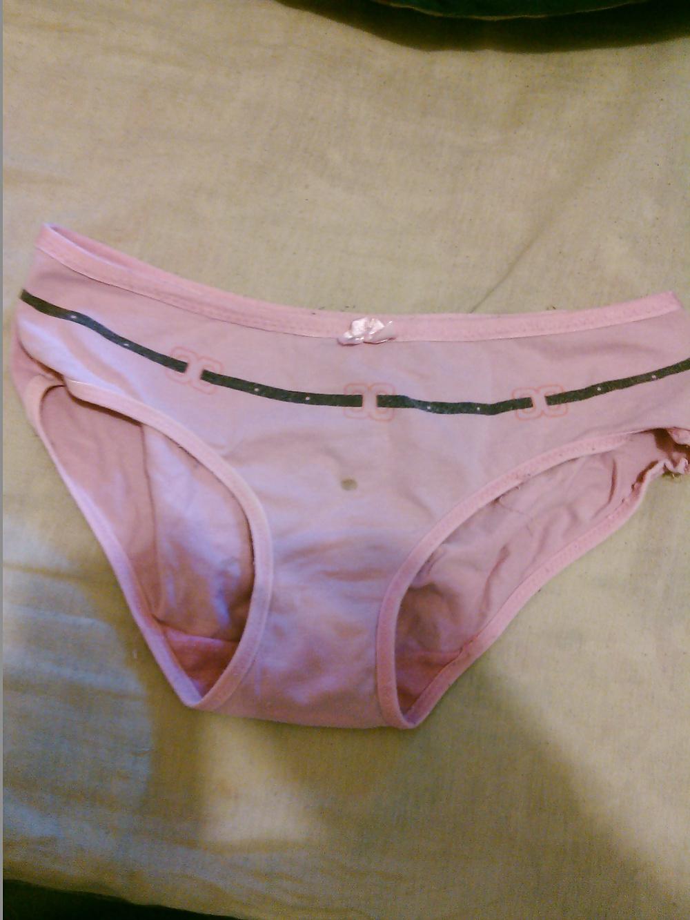 16P Los calzones y bra de mi vecina