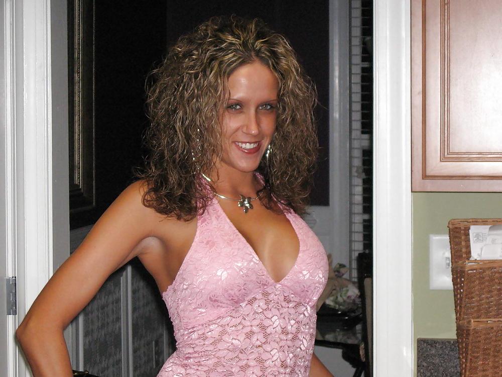 18P Pretty Amateur Blonde 32