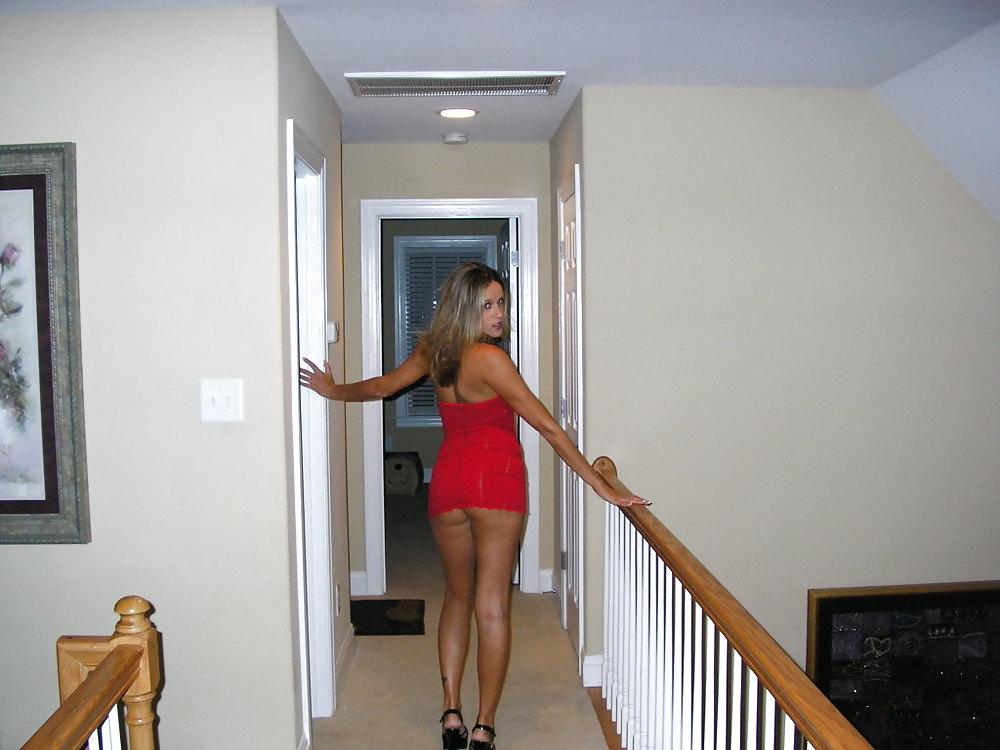 18P Pretty Amateur Blonde 32