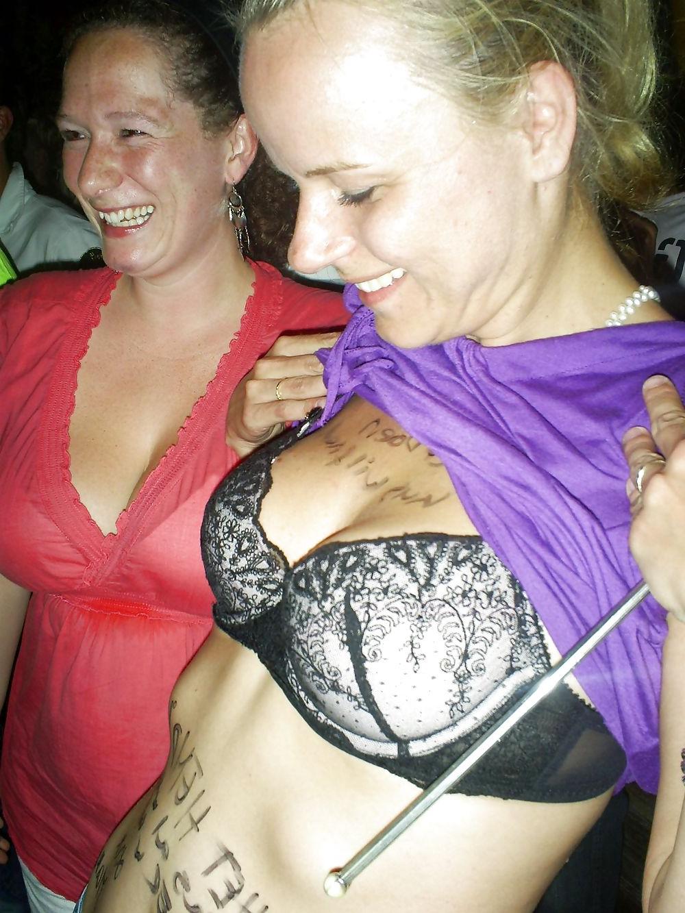 25P Bra Babes 149