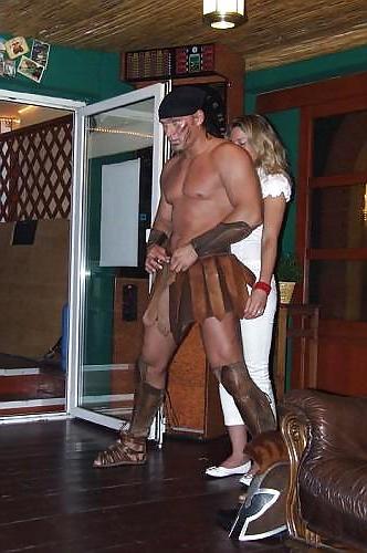 25P Women and Gladiator Male Stripper (Real party-CFNM)