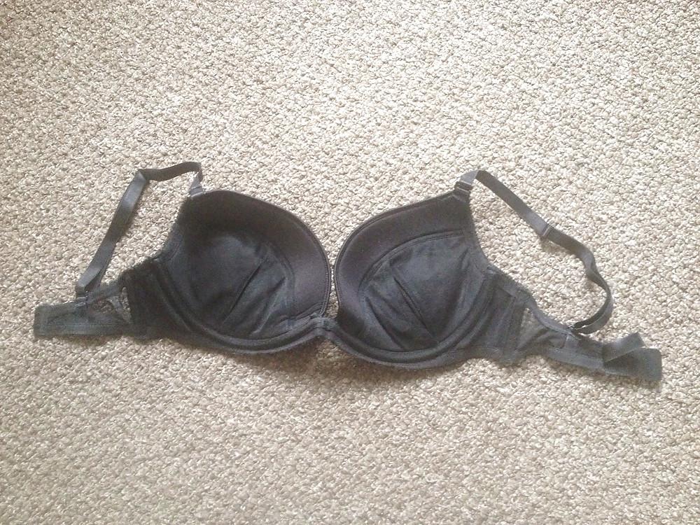 25P Bra shot