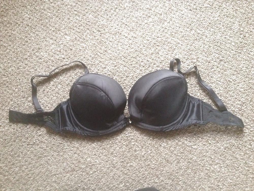 25P Bra shot