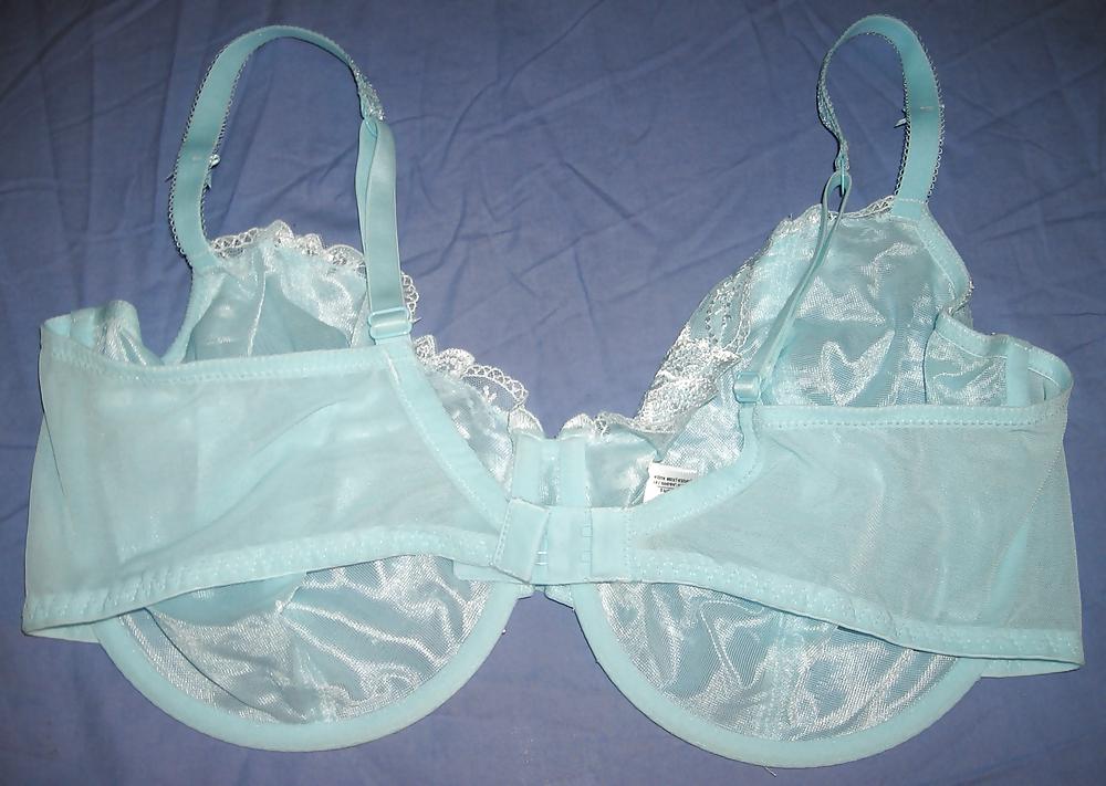 25P Bra shot