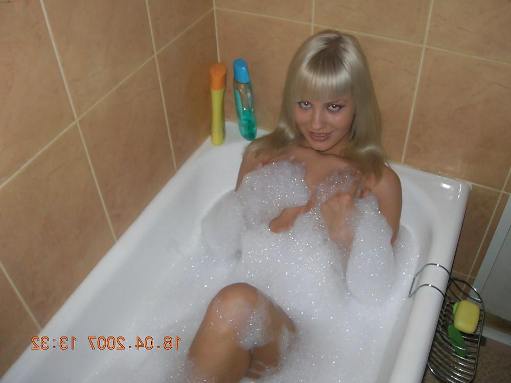 25P Pretty Russian Blonde 