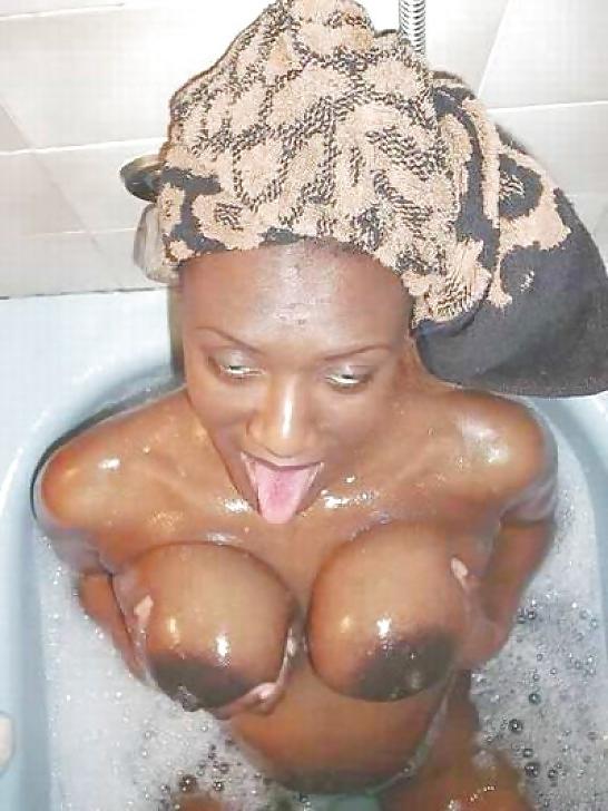 14P Bath Woman