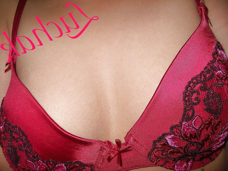 25P Tits & Bra - Hot or Not ??