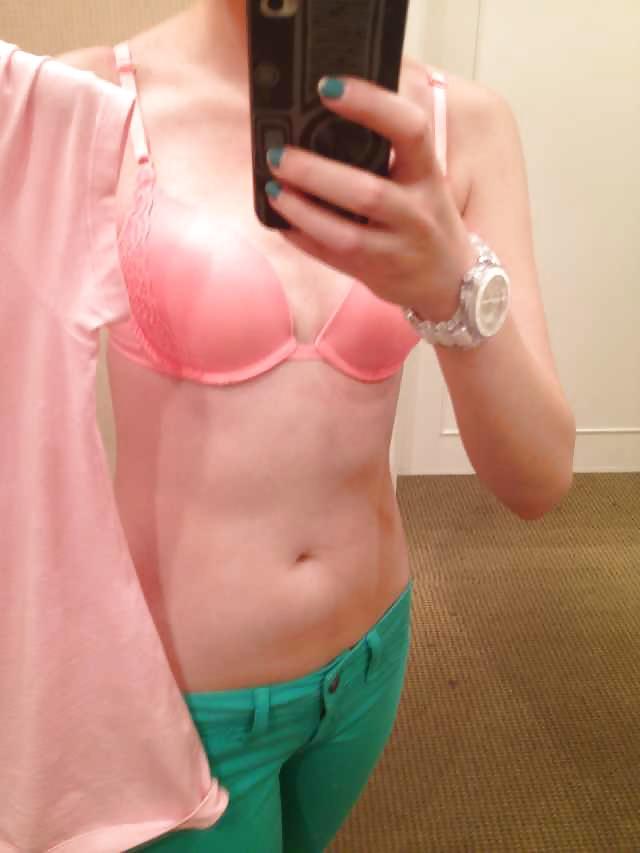 10P Dressing room tease