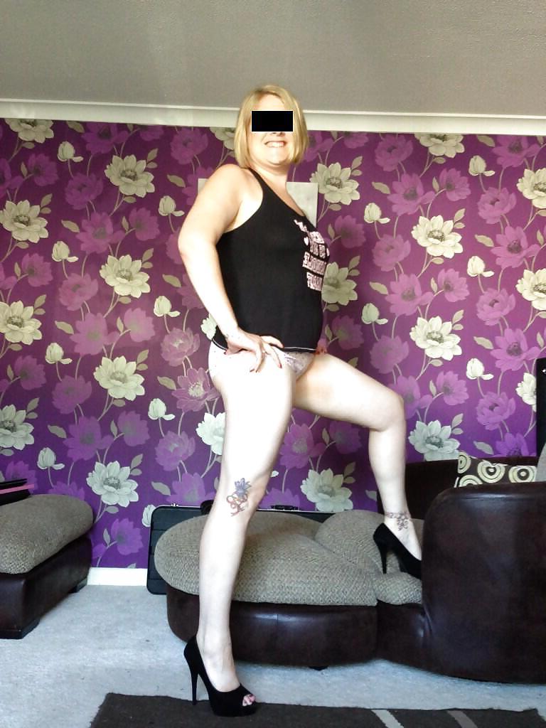 8P Sexy Blonde Tattooed MILF 4 Spanking