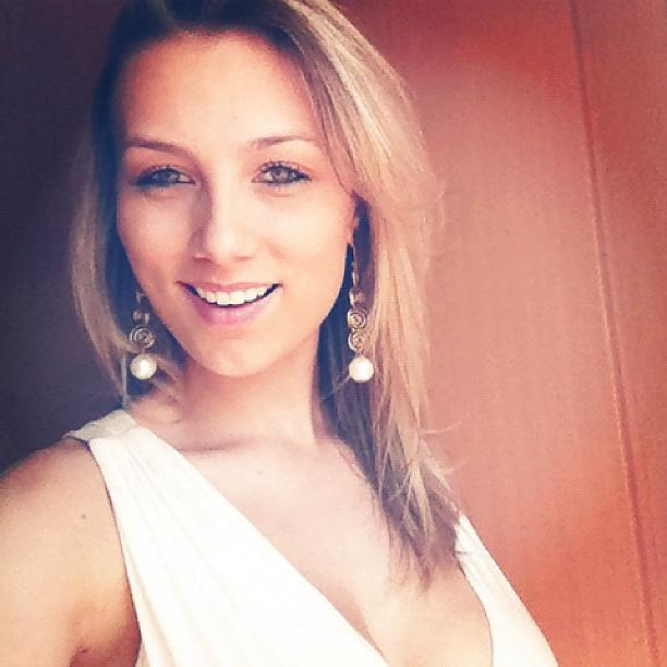 11P Cute Faces to Cum On please comment