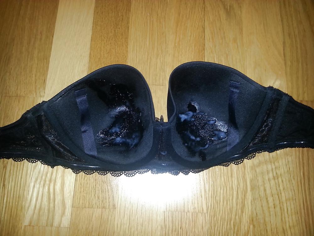 25P Stolen Etam Strapless Bra 36D from my Neighbour
