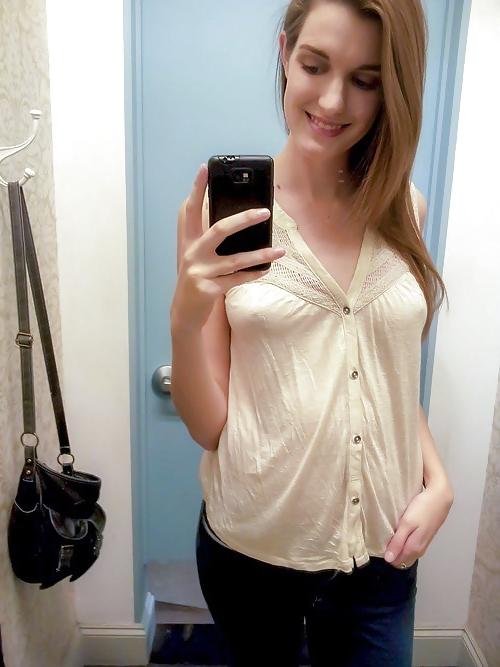 25P Changing Room Hotties