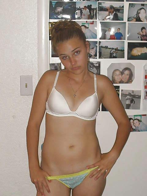 25P Bra Babes 146