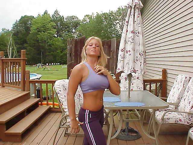 25P Bra Babes 146