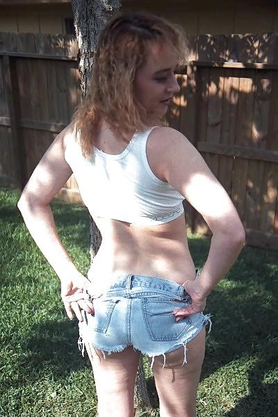 25P Naughty redneck milf