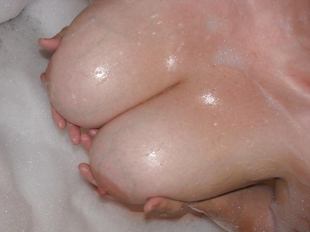 8P My girlfriend's monster tits 2