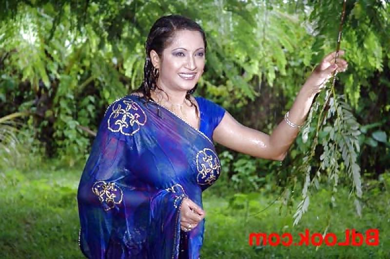 12P Cum on this hot bhabhi 1