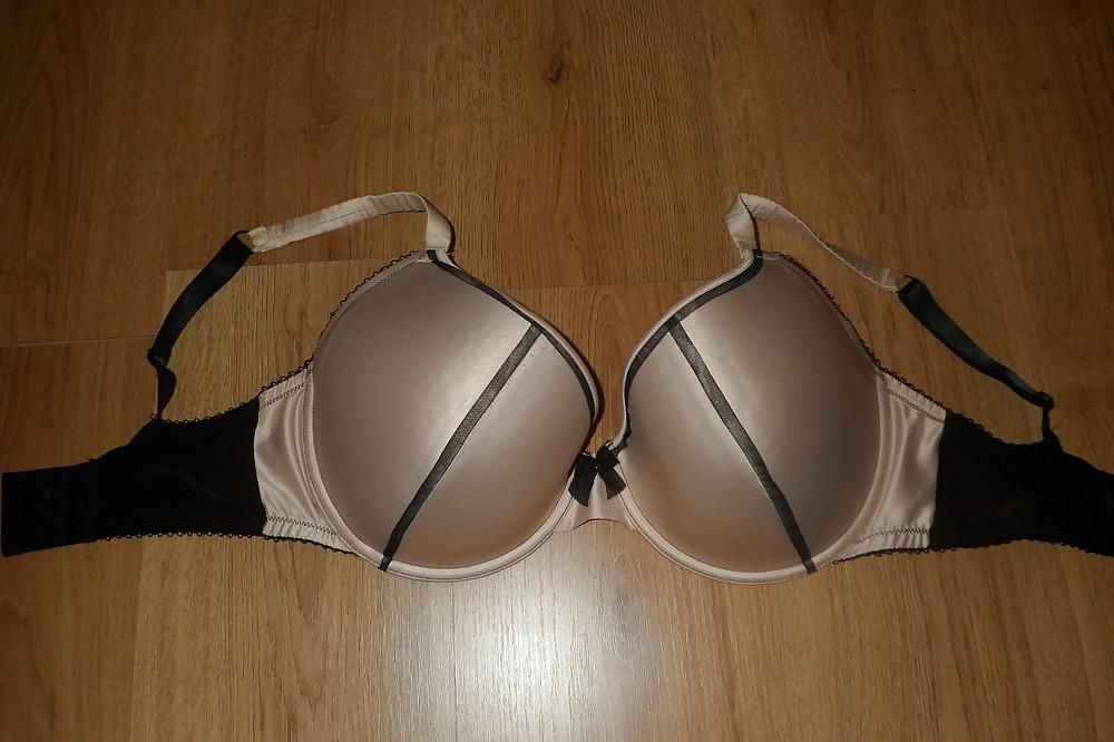 24P Used G cup bra