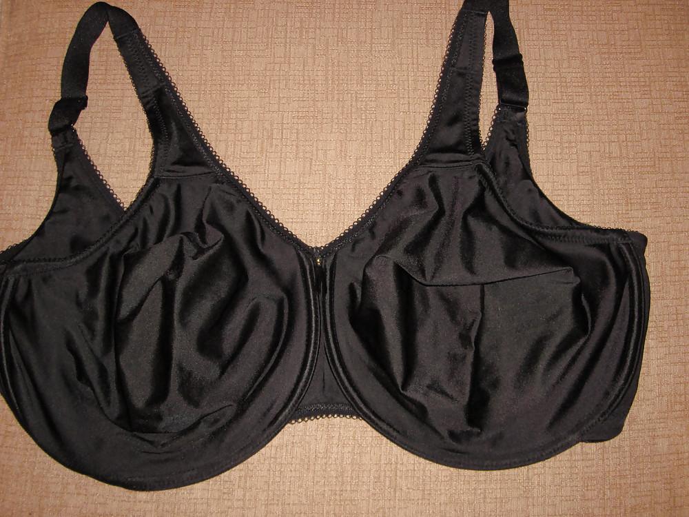 24P Used G cup bra