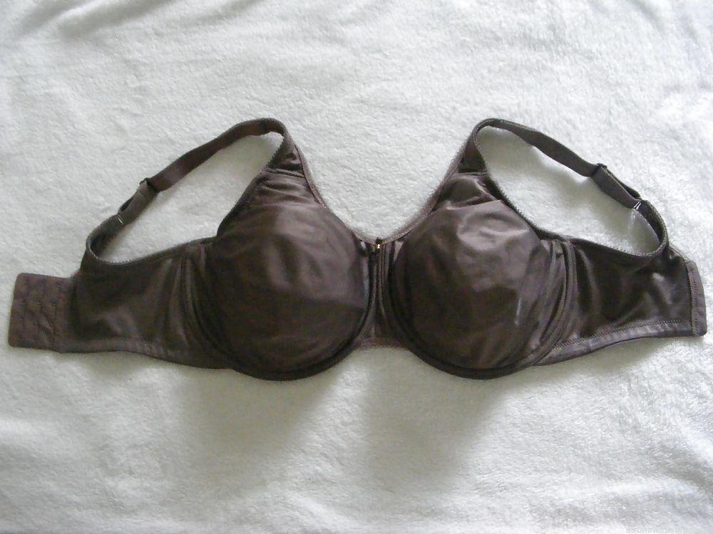24P Used G cup bra