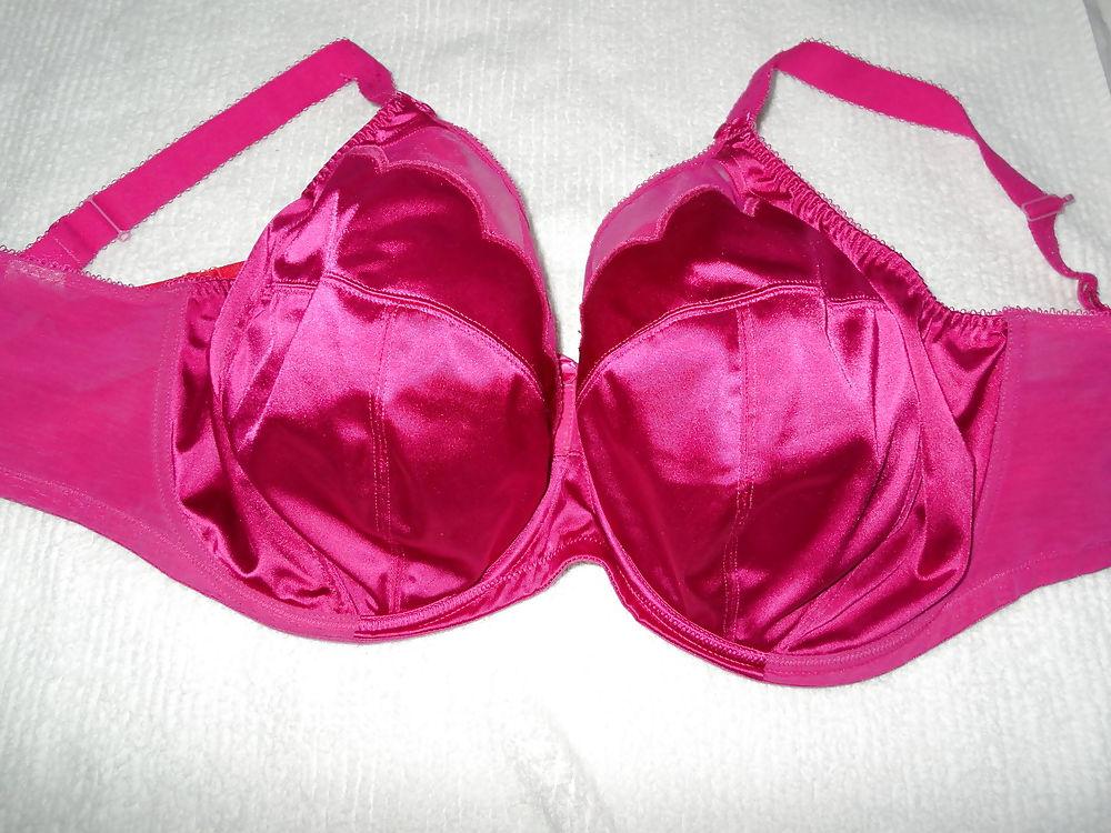 24P Used G cup bra