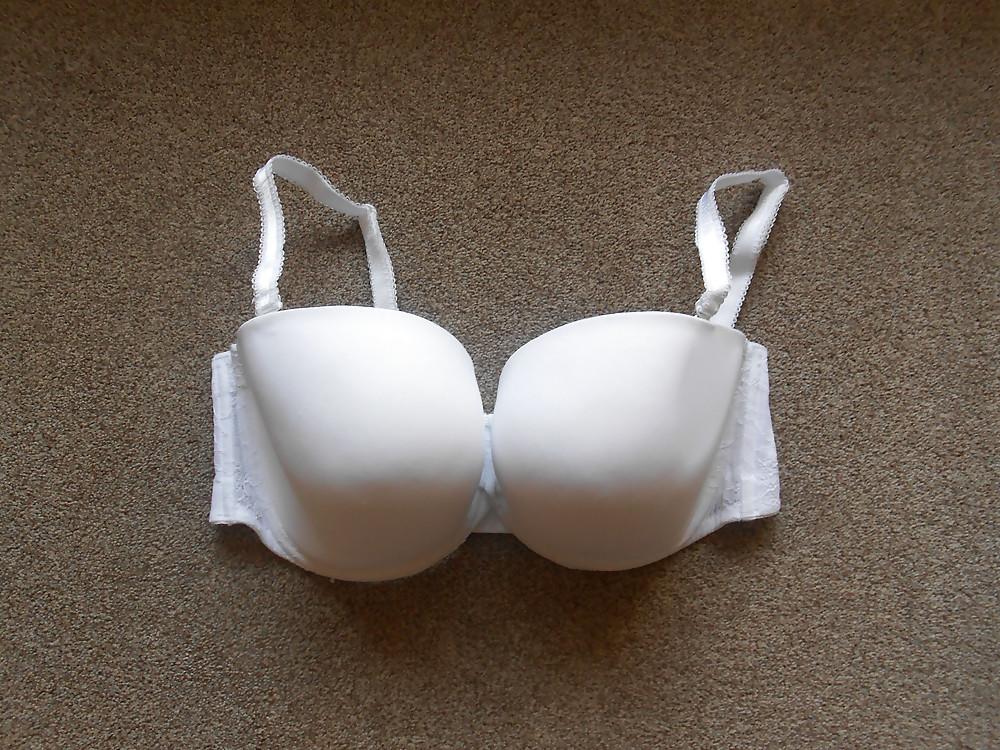 24P Used G cup bra