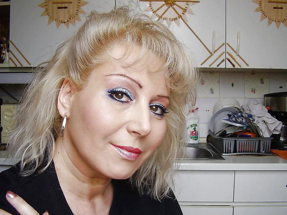 25P Face to cum on