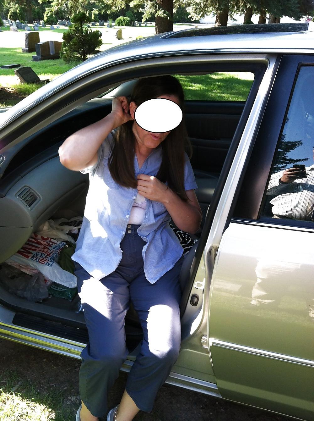 25P Sexy Mormon wife changing in a cemetary