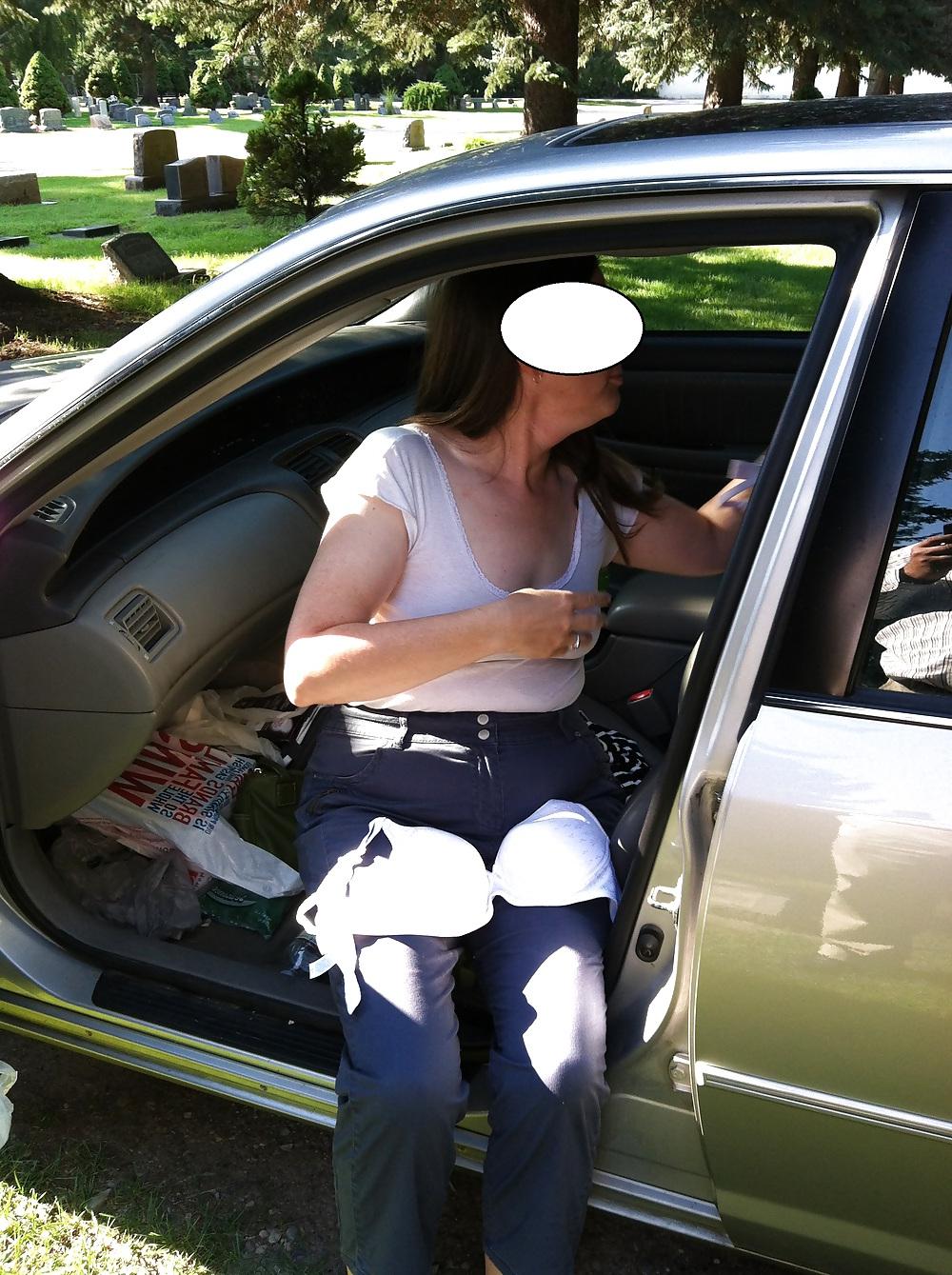25P Sexy Mormon wife changing in a cemetary