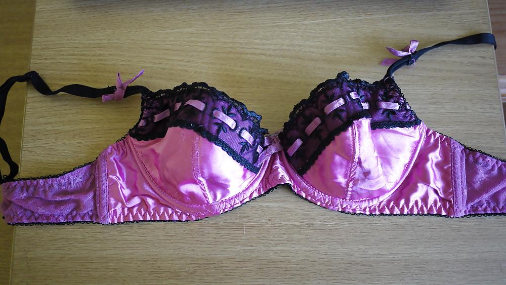 7P Cum in teen bra