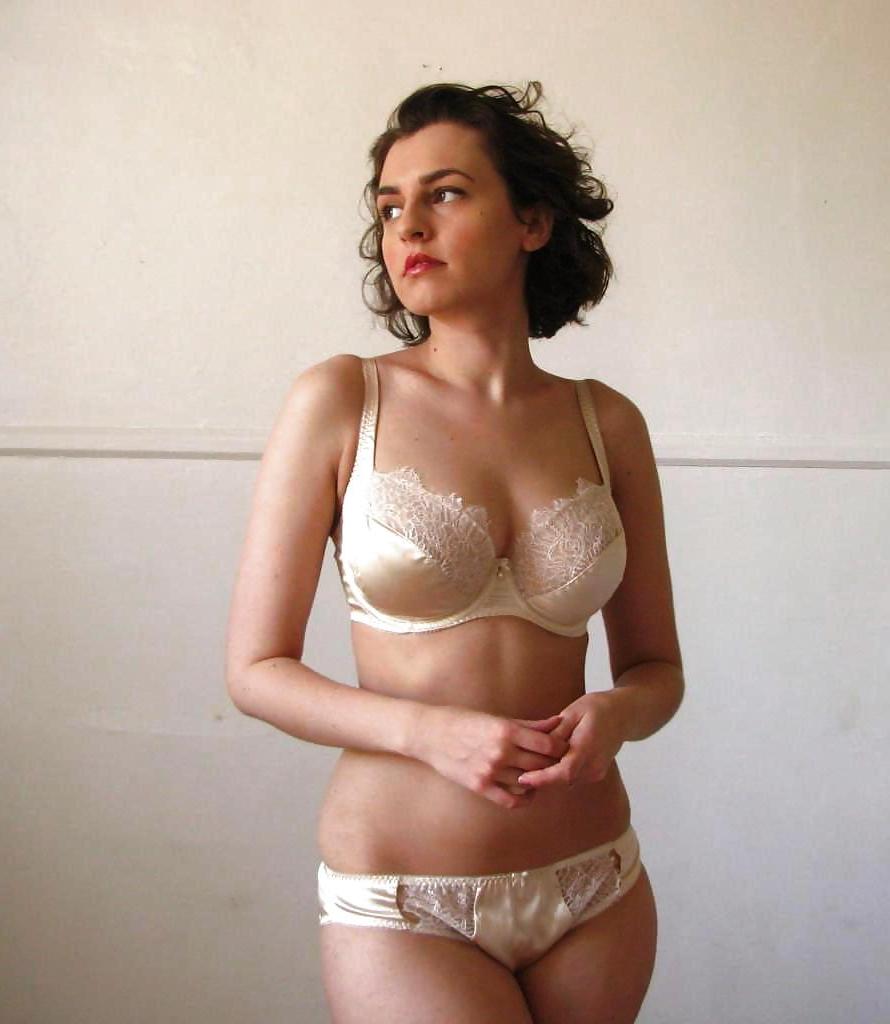 25P Bra Panty Lingerie Sexy Women