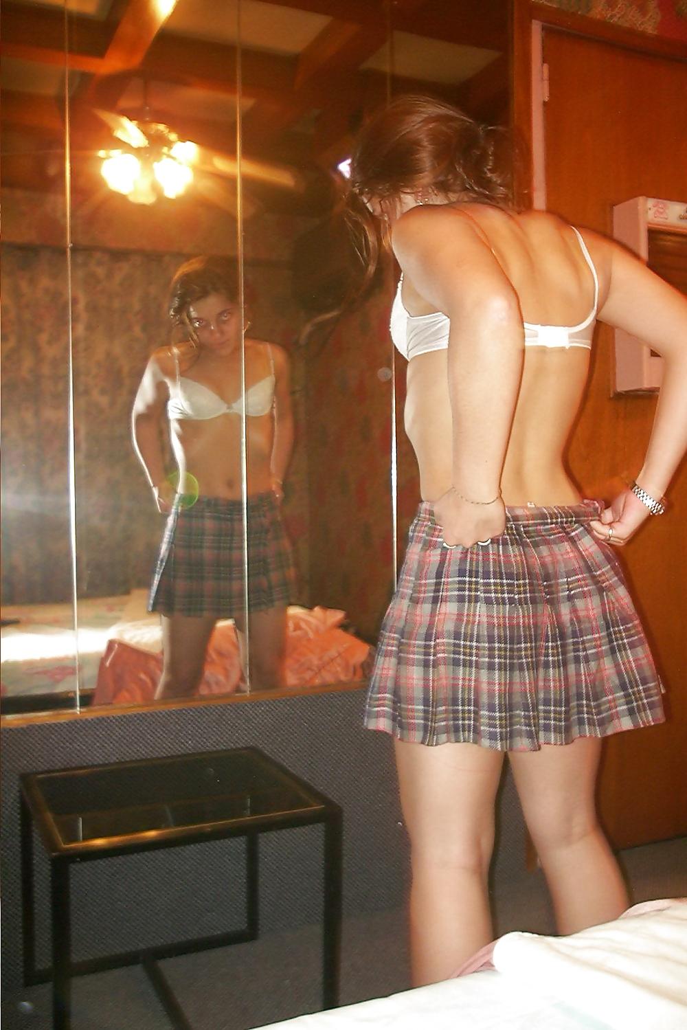 25P Amateur Teen's 57