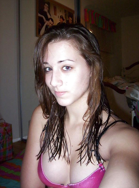 10P Pretty Amateur Brunette 45