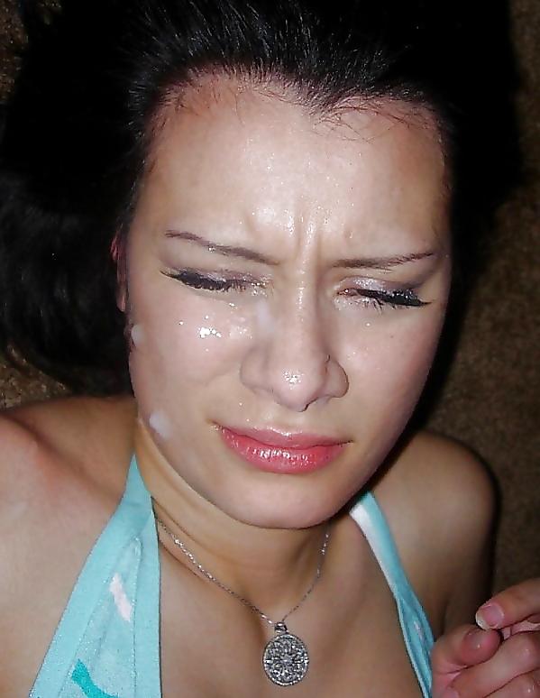 20P Girls not enjoying facials 01