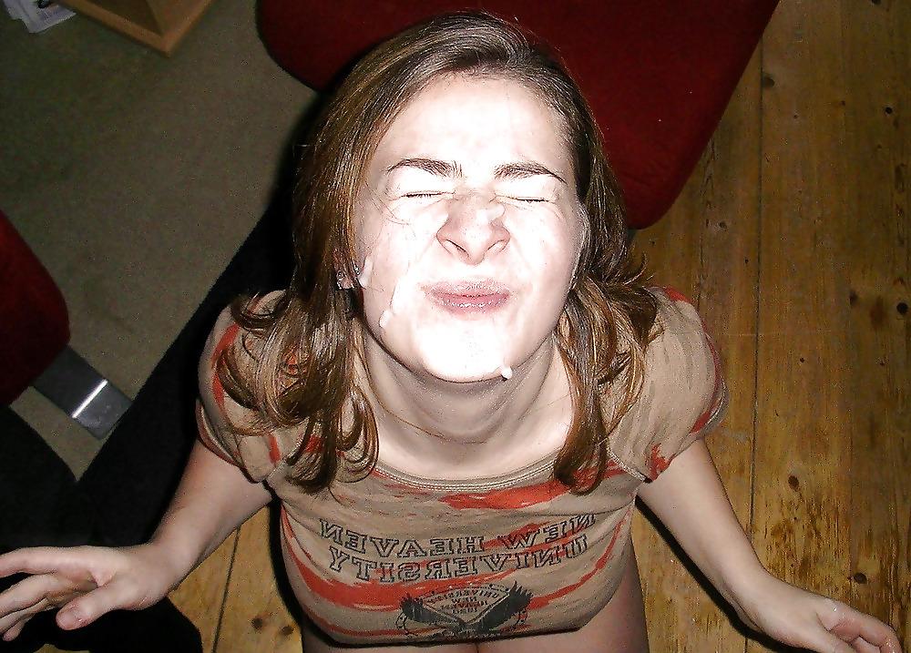 20P Girls not enjoying facials 01
