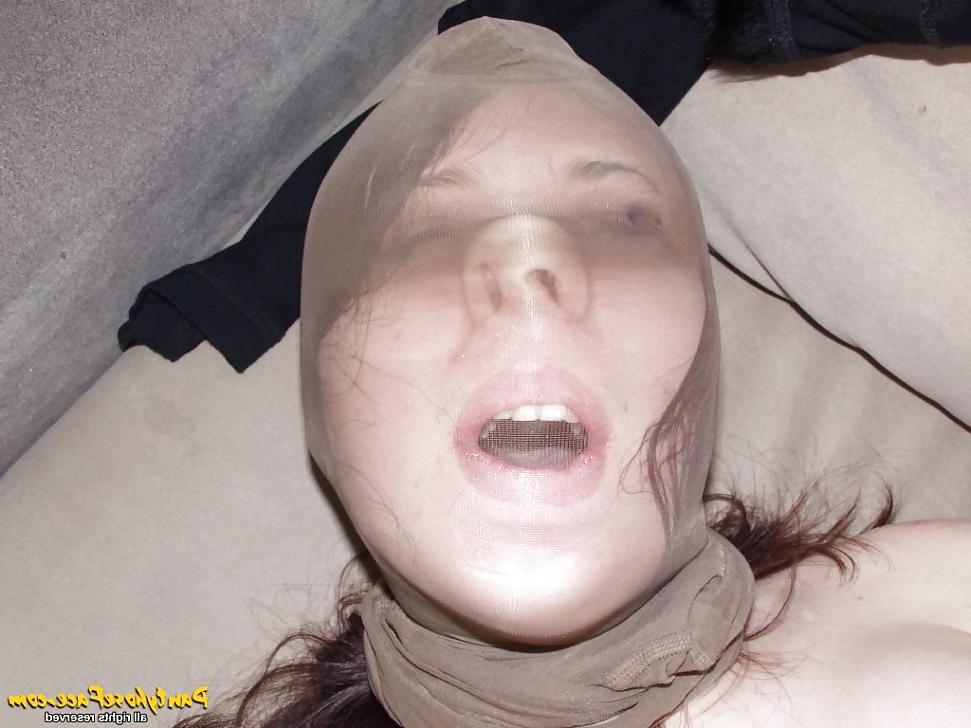 25P Pantyhose Face