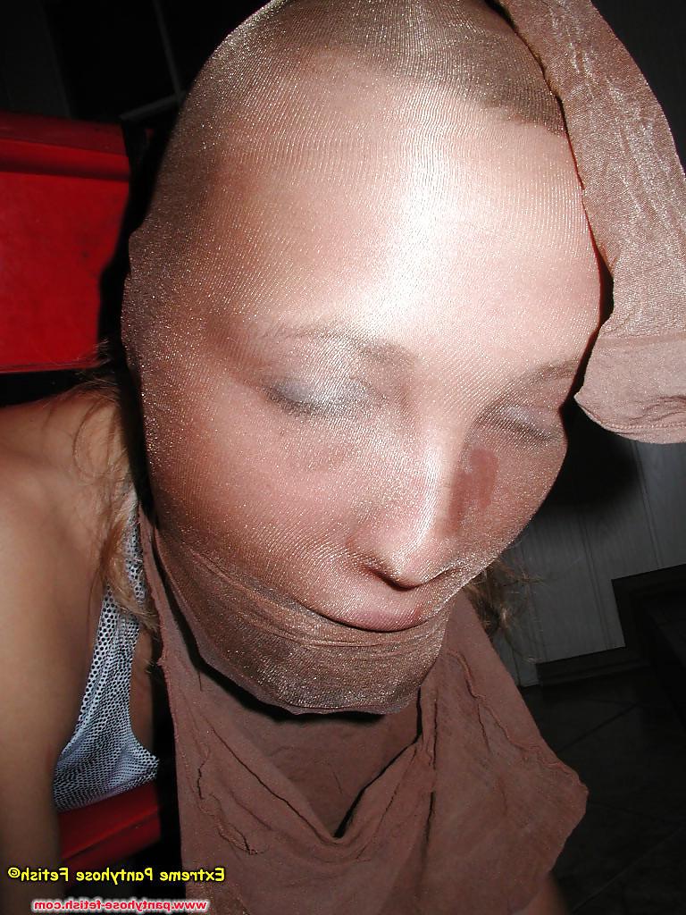 25P Pantyhose Face