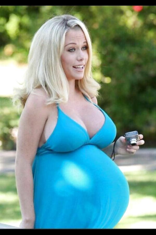 25P Pregnant Celebs