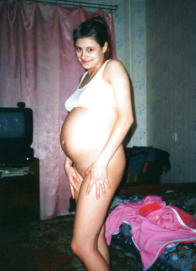 19P Russians Pregnant beauties! Amateur!