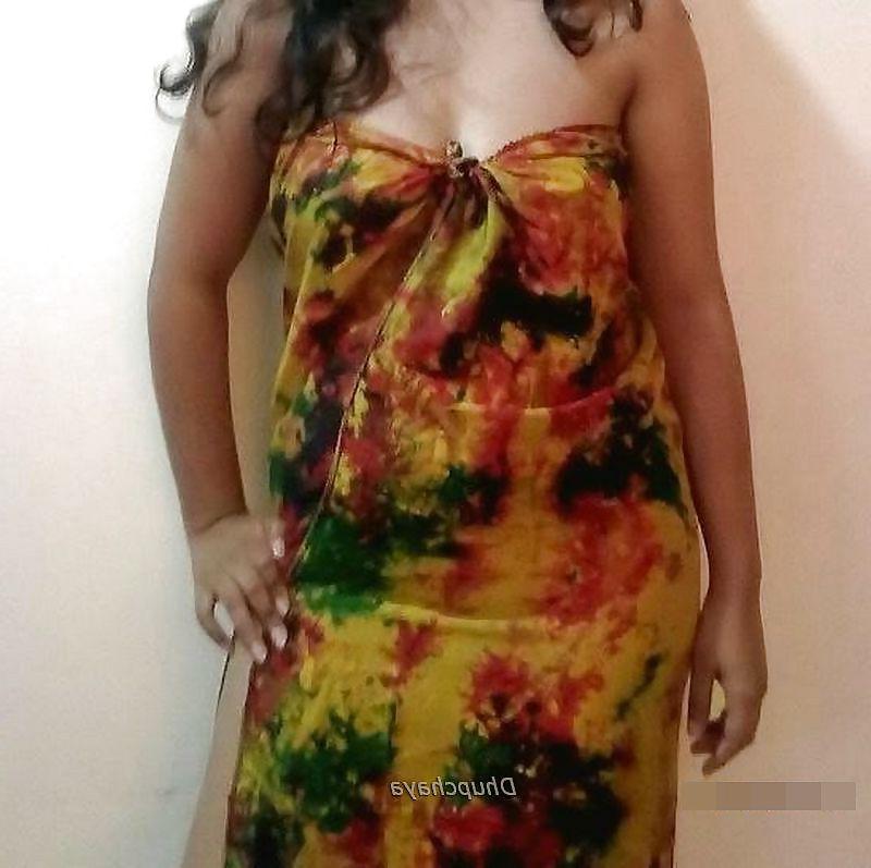 8P Mumbai young wife showing big boobs and cunt