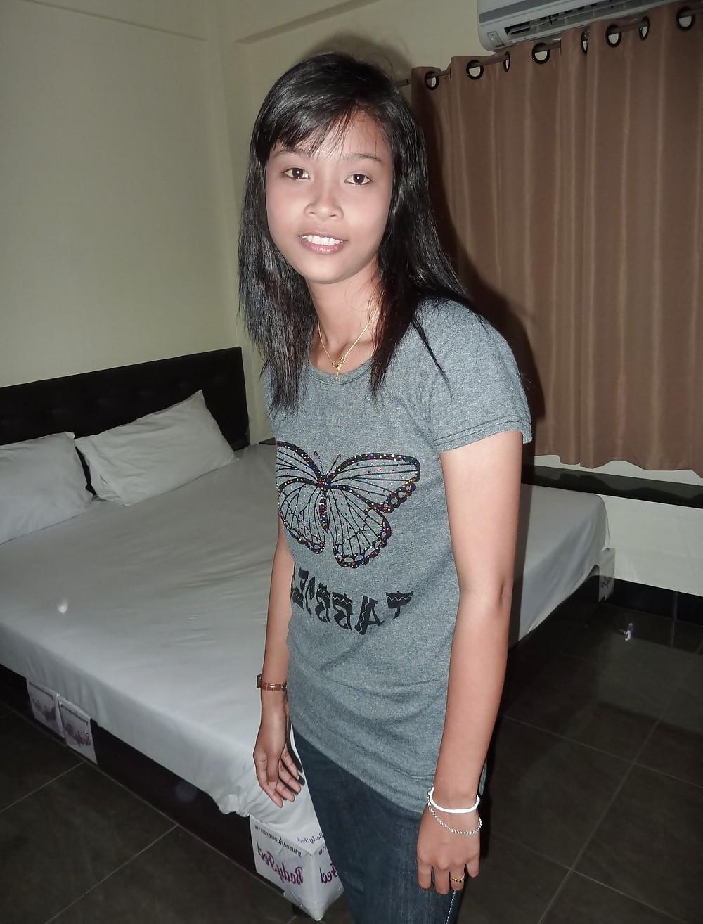 17P Super enge Teen Fotze. Extrem tight Teen pussy