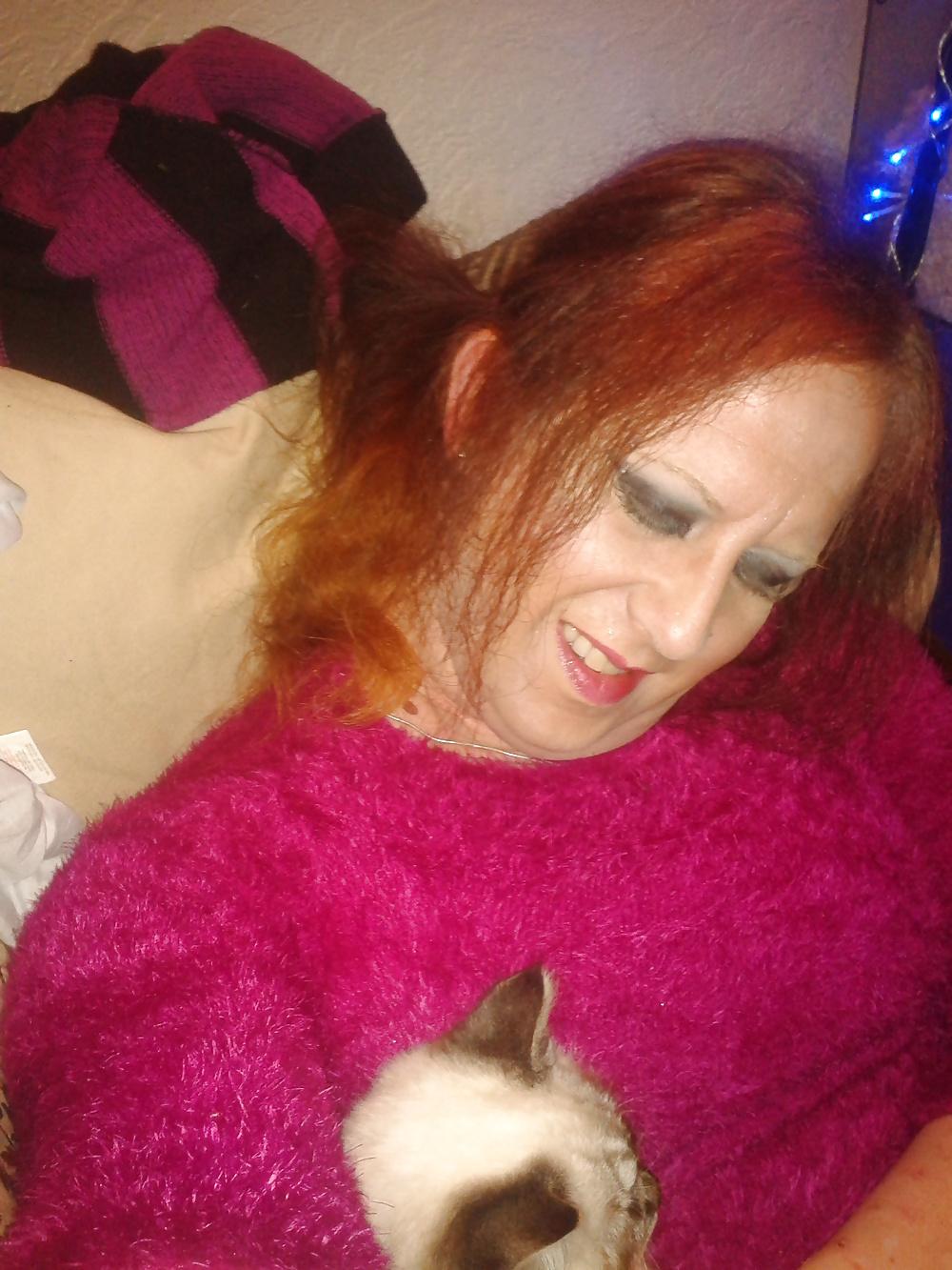 25P Sexy Leah tgirl pose