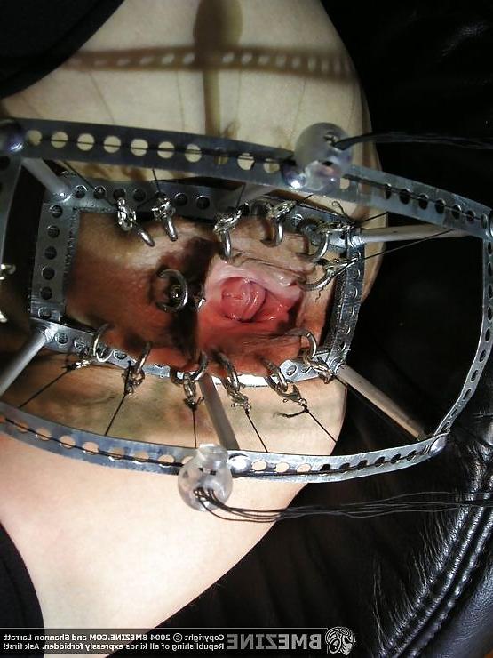 25P Kikis cunt torture