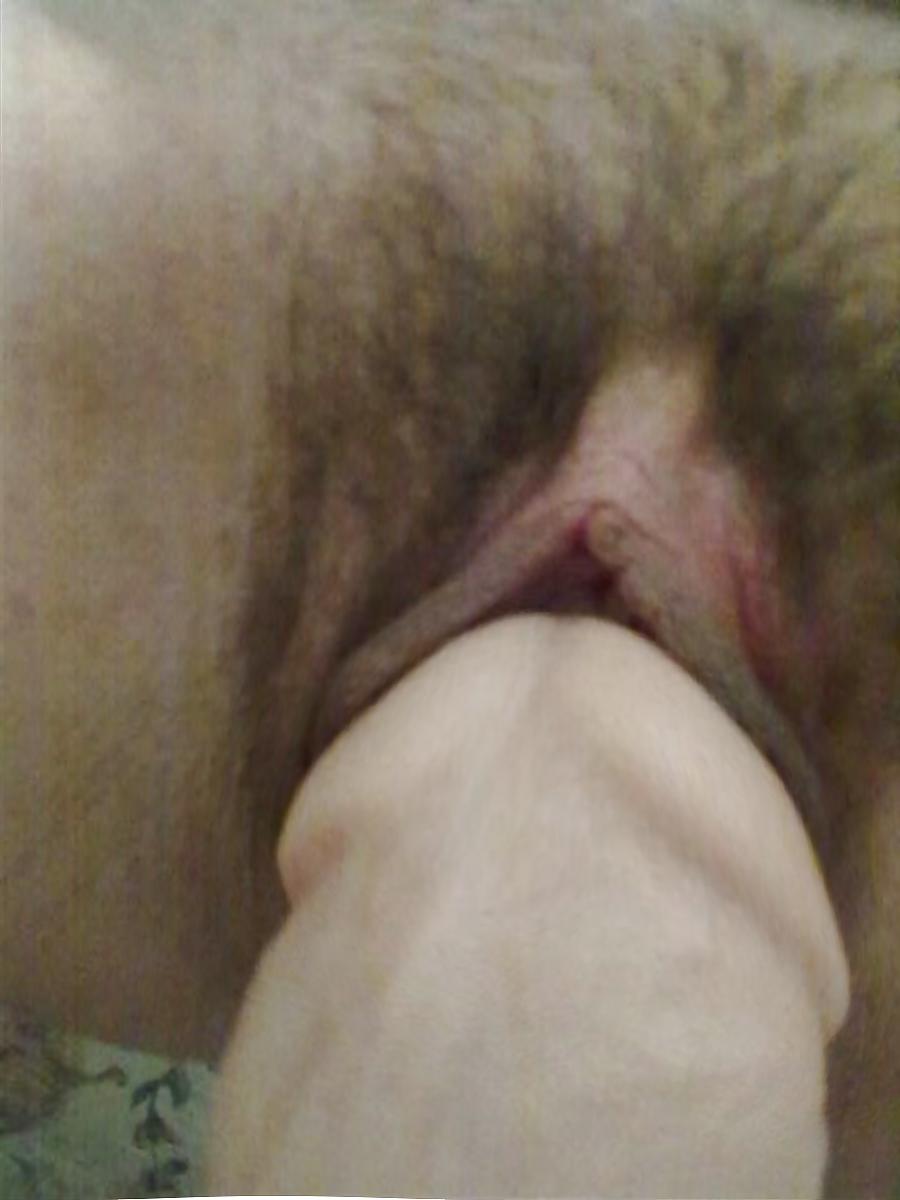 8P Girlfriend and big dildo in pussy herself