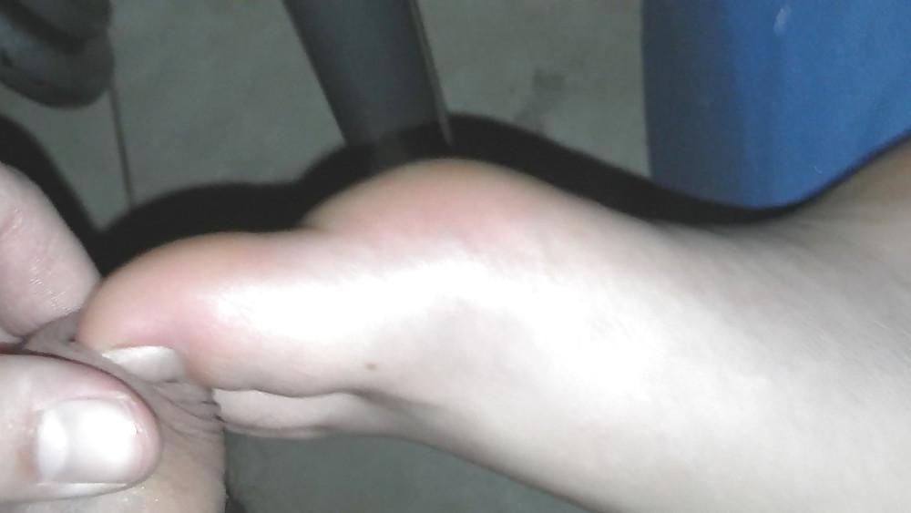 16P Cum on ex gf feet
