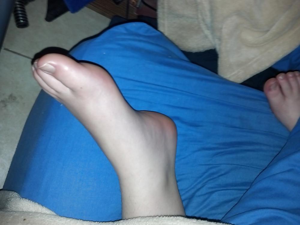 16P Cum on ex gf feet