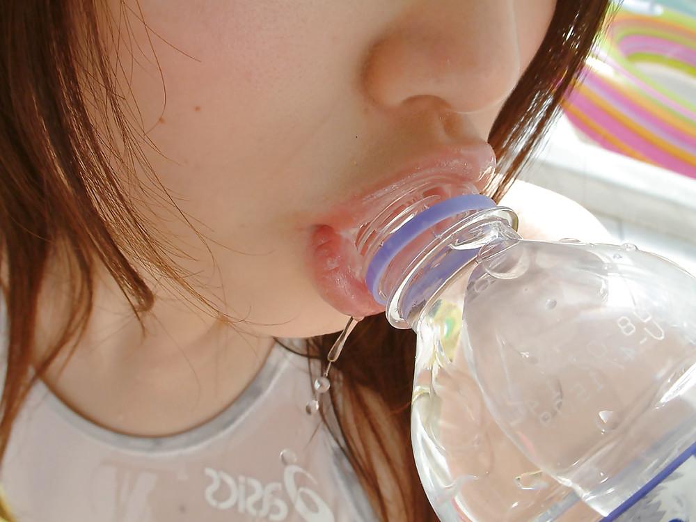 25P Yui Matsuno - Japanese AV Idol
