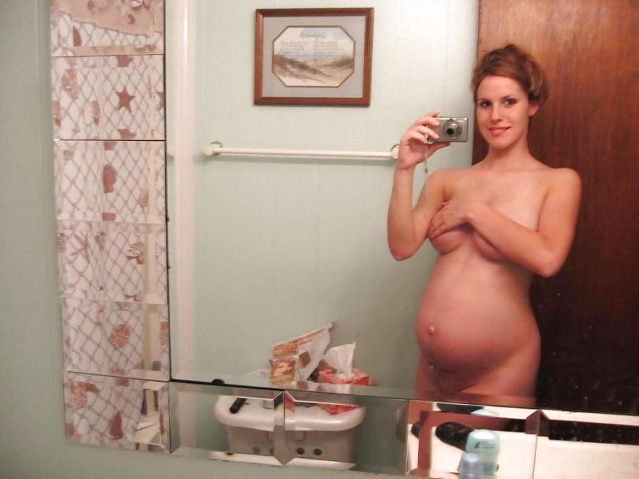 25P Some pregnant chicks porn pics