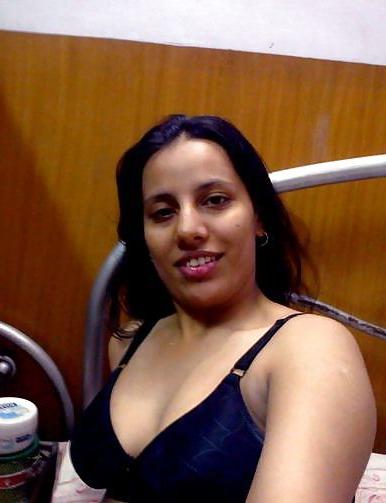 6P Nedjma salope algerienne ex girlfriend algerian slut