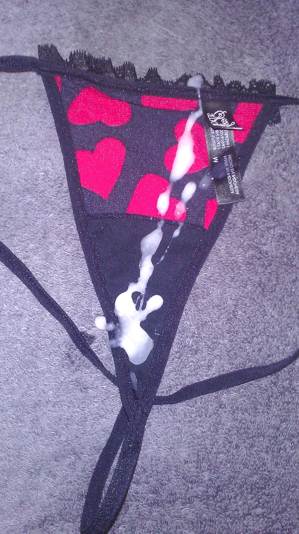 6P Cum on sexy red hearts thong panties